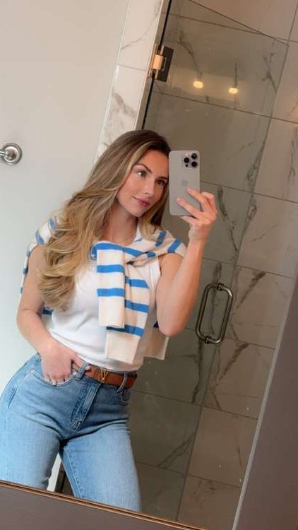 Onlyfanleak6's tweet photo. Skylar Blue Onlyfans Leak 
https://t.co/OBD305b1Ge… 
#OnlyFans #OnlyFansPromo #NSFW #ExclusiveContent #LinkInBio #SupportCreators #SpicyContent https://t.co/GxEtRWTztF