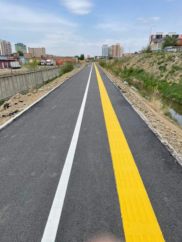 1-р хорооллын араар замтай, одоо москва хорооллын араас депо хүртэл ийм замтай болов