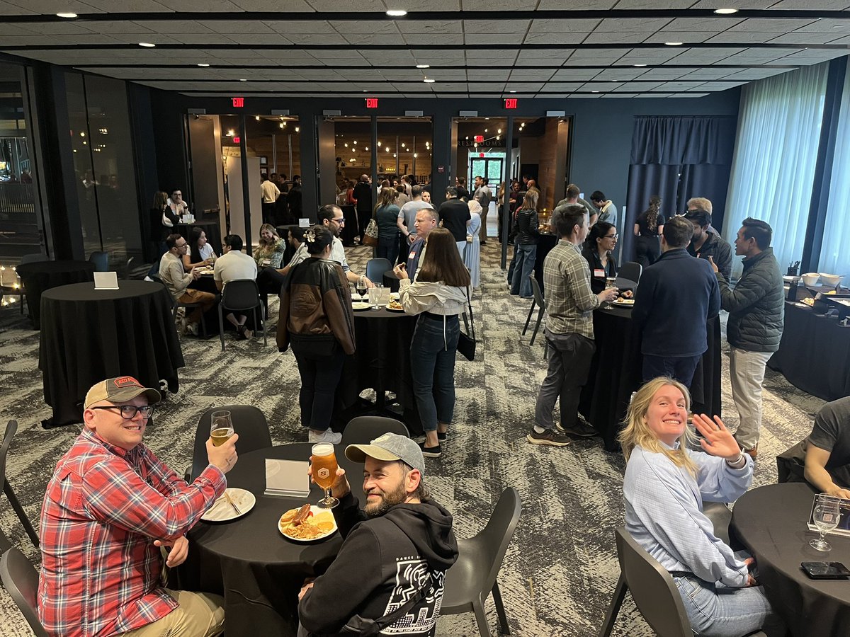 UMN_CCCEdSummit's tweet image. Kickoff networking event @surlybrewing tonight for #CCCES25 is lit🔥! Nothing is more fun than 🤝and 🫂 with 🍢🍔🧀🍻! Much gratitude to our sponsor @angiodynamics See y’all tomorrow! 👀