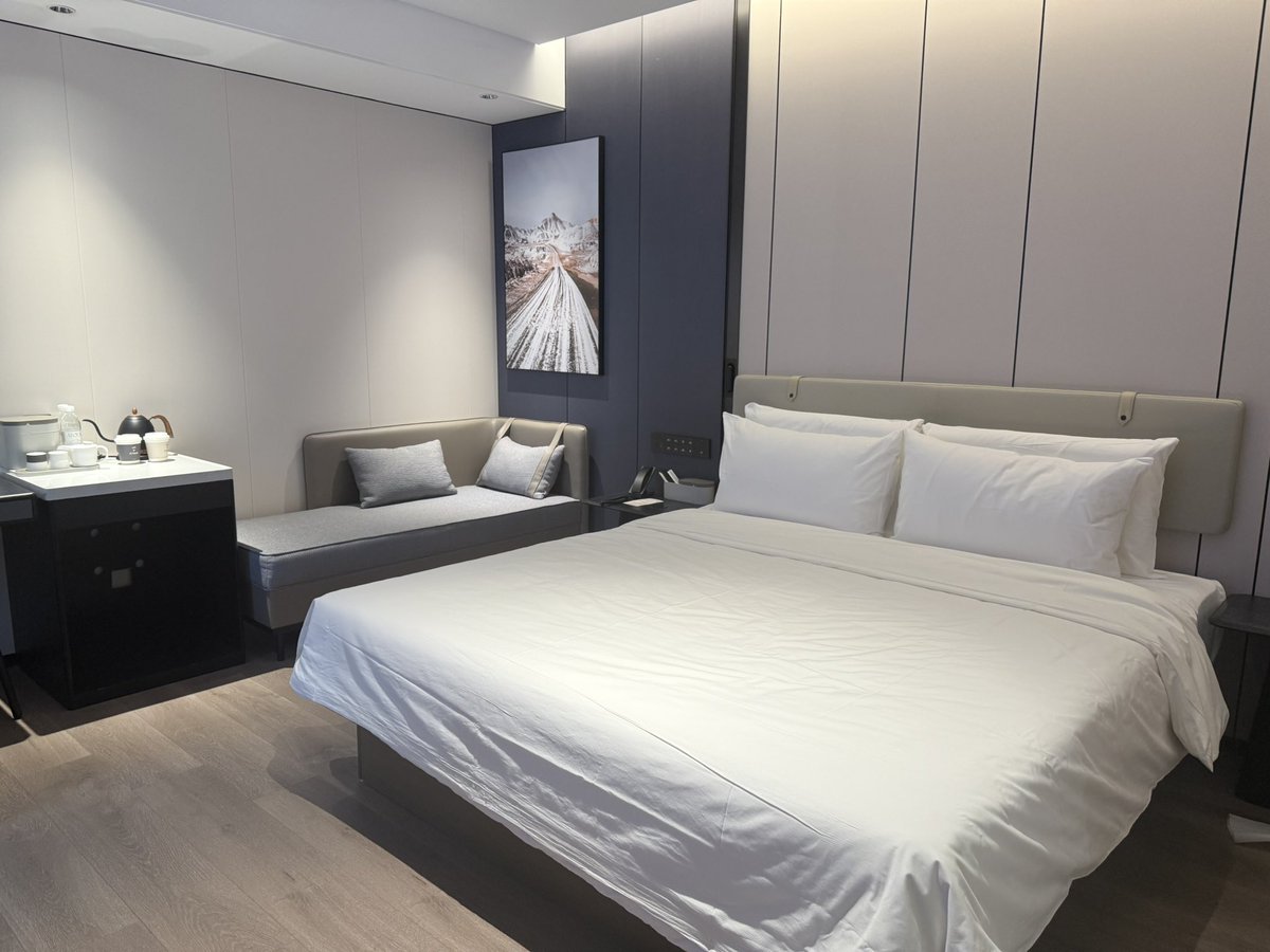 寂小寞（广东夫妻共用号） tweet media