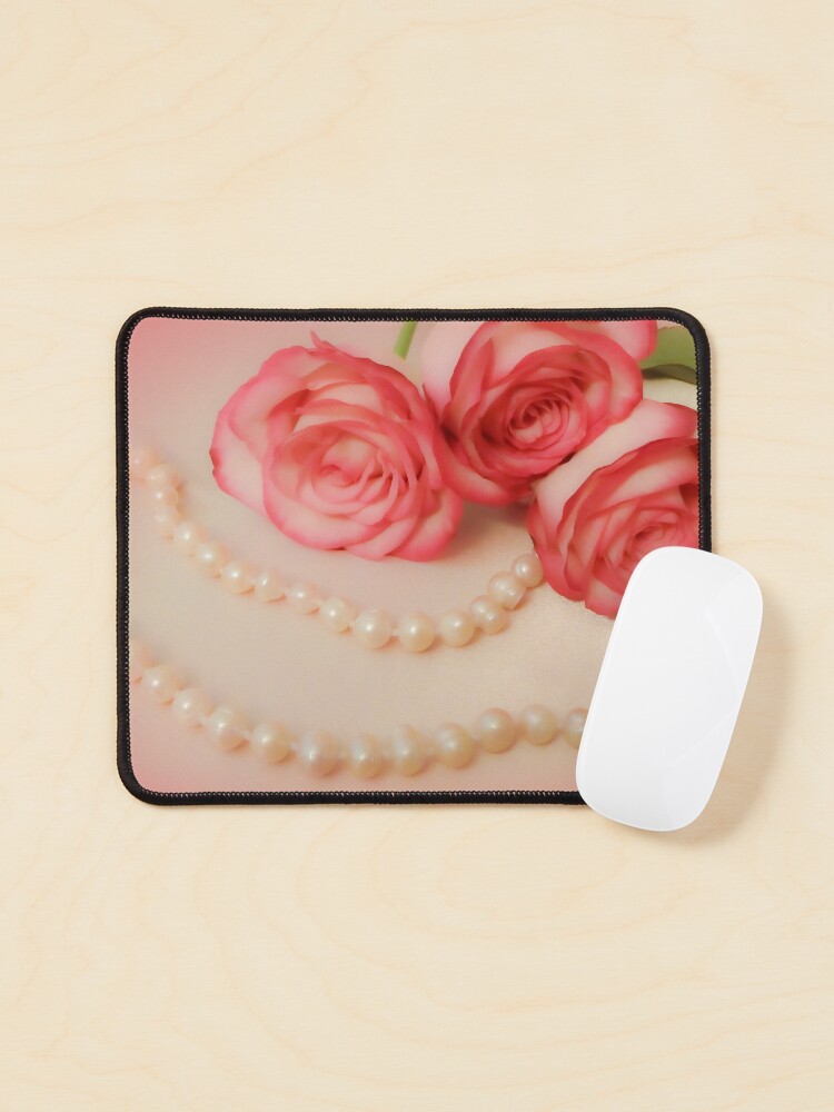 Soft Two Colored Roses With Pearls. Vintage theme. Romantic design.

Mouse pads, phone cases, home decor, wall art, cards and more! redbubble.com/i/mouse-pad/So… #findyourthing #redbubble