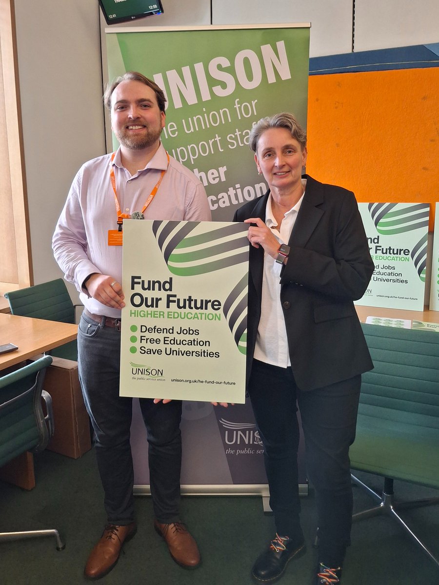 UNISONinHE's tweet image. Yesterday, members from across the country came to Parliament to lobby their MP over the higher education funding crisis. Thank you to all who attended.
UNISON is calling for urgent action to defend jobs, save universities &deliver free education.
bsky.app/profile/unison…
