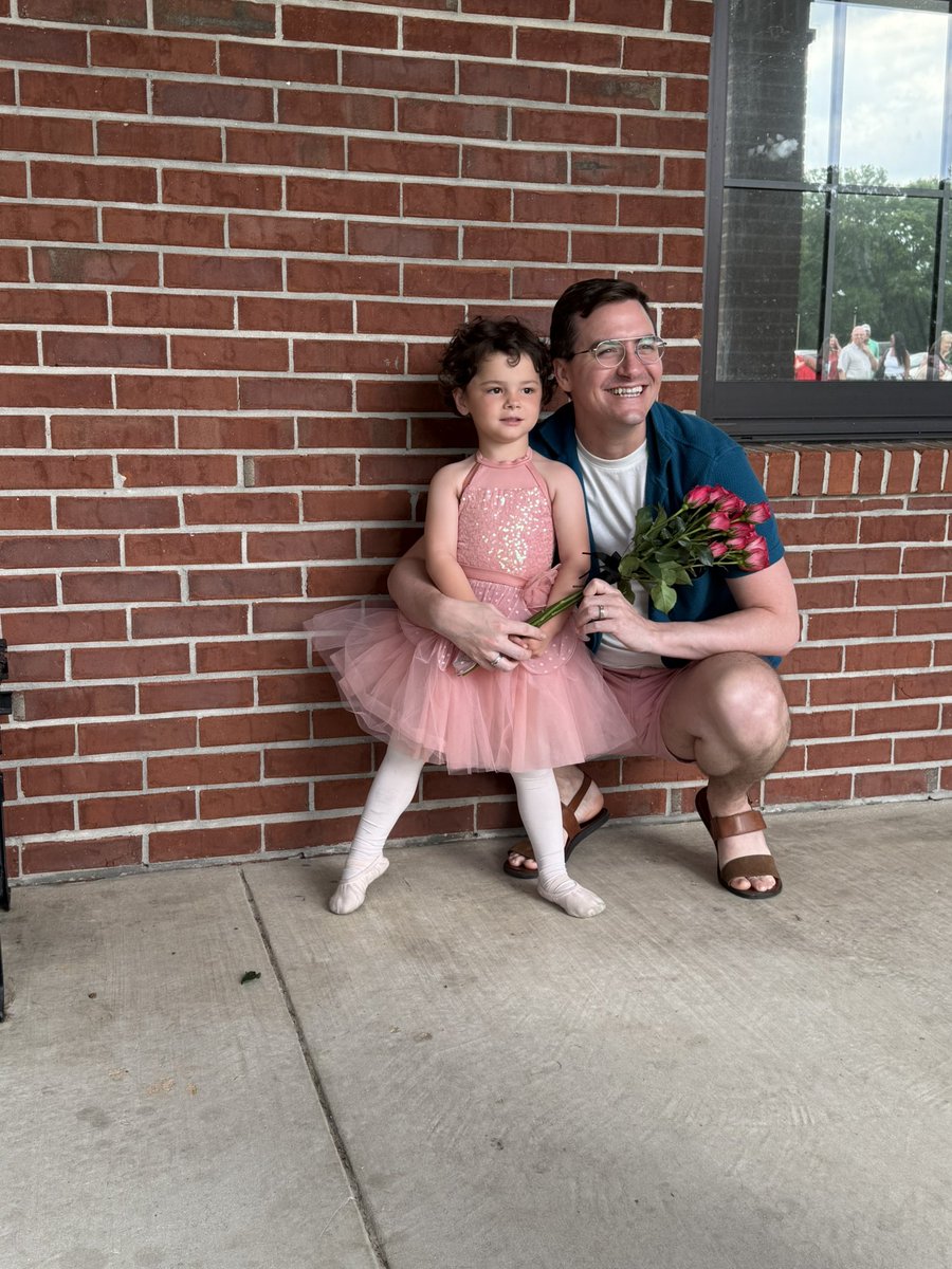 DieselCrane's tweet photo. Recital day! 🩰❤️ https://t.co/GXOuOPoPYU