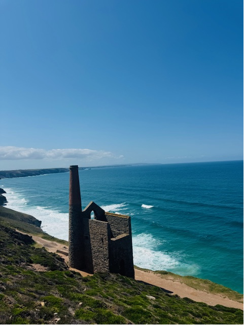 ACERedruth tweet media