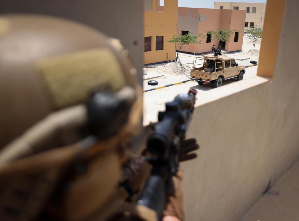 U.S. Marines conduct urban operation training during exercise Falcon Eye in the U.S. Central Command area of responsibility.