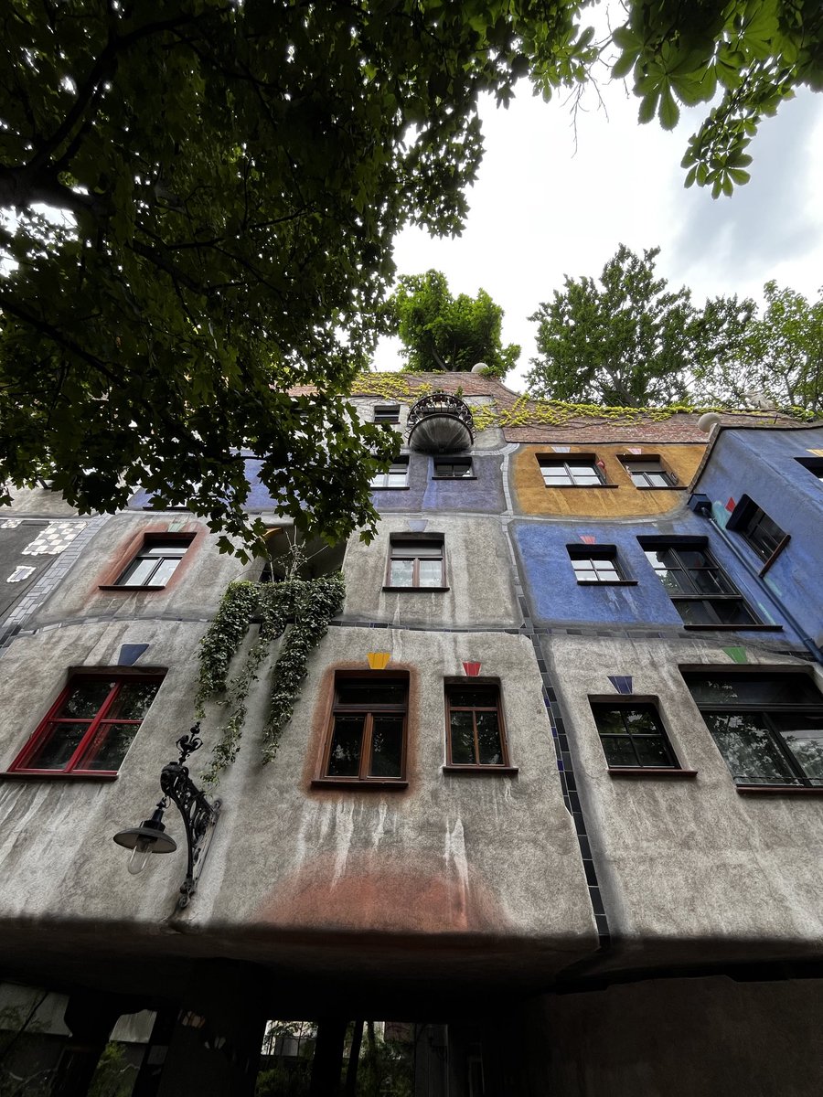 nusin13's tweet photo. Hundertwasserhaus, Vienna, Austria 30/05/2025 https://t.co/vI6TQUV37n