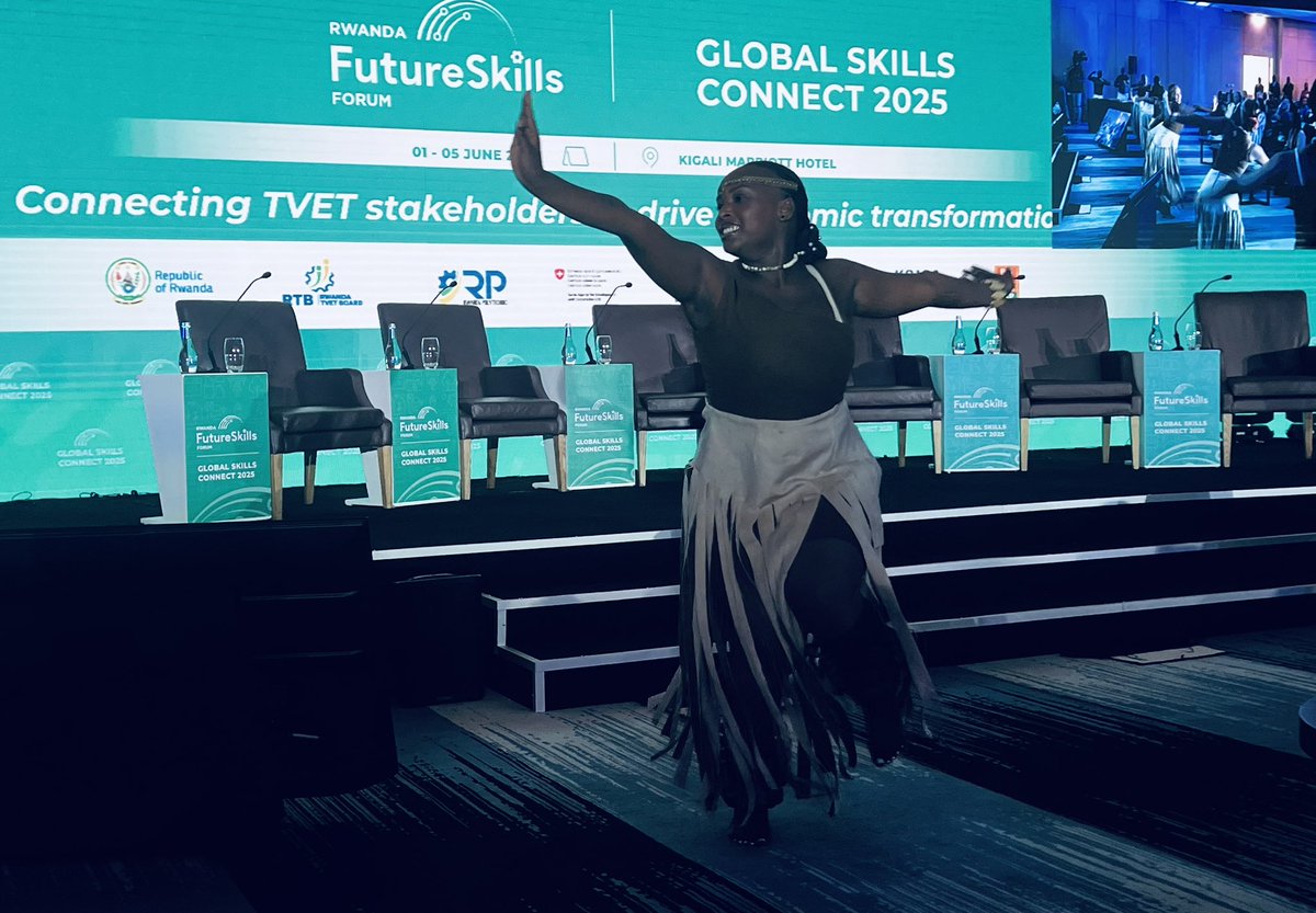 Key takeaways to reflect on:

“We need to instill  an entrepreneurial mindset in our students. We don’t want them to be just job seekers. We want them to be our partners, problem solvers, creators.”

“The private sector speaks business. We need learn to speak this language in