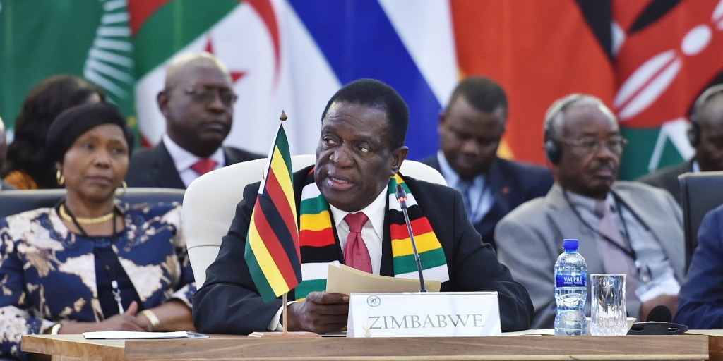 Blavatnik School of Government (@blavatnikschool) on Twitter photo Is Zimbabwe’s foreign policy being made on impulse? 🇿🇼
MPP student <a href="/NyamudezaTnashe/">Tinashe Nyamudeza</a> explores what Zimbabwe’s hasty tariff decision reveals about foreign policy, regional leadership and the risks of reactionary diplomacy. 👇
ow.ly/hKfT50W3bKz Is Zimbabwe’s foreign policy being made on impulse? 🇿🇼
MPP student <a href="/NyamudezaTnashe/">Tinashe Nyamudeza</a> explores what Zimbabwe’s hasty tariff decision reveals about foreign policy, regional leadership and the risks of reactionary diplomacy. 👇
ow.ly/hKfT50W3bKz
