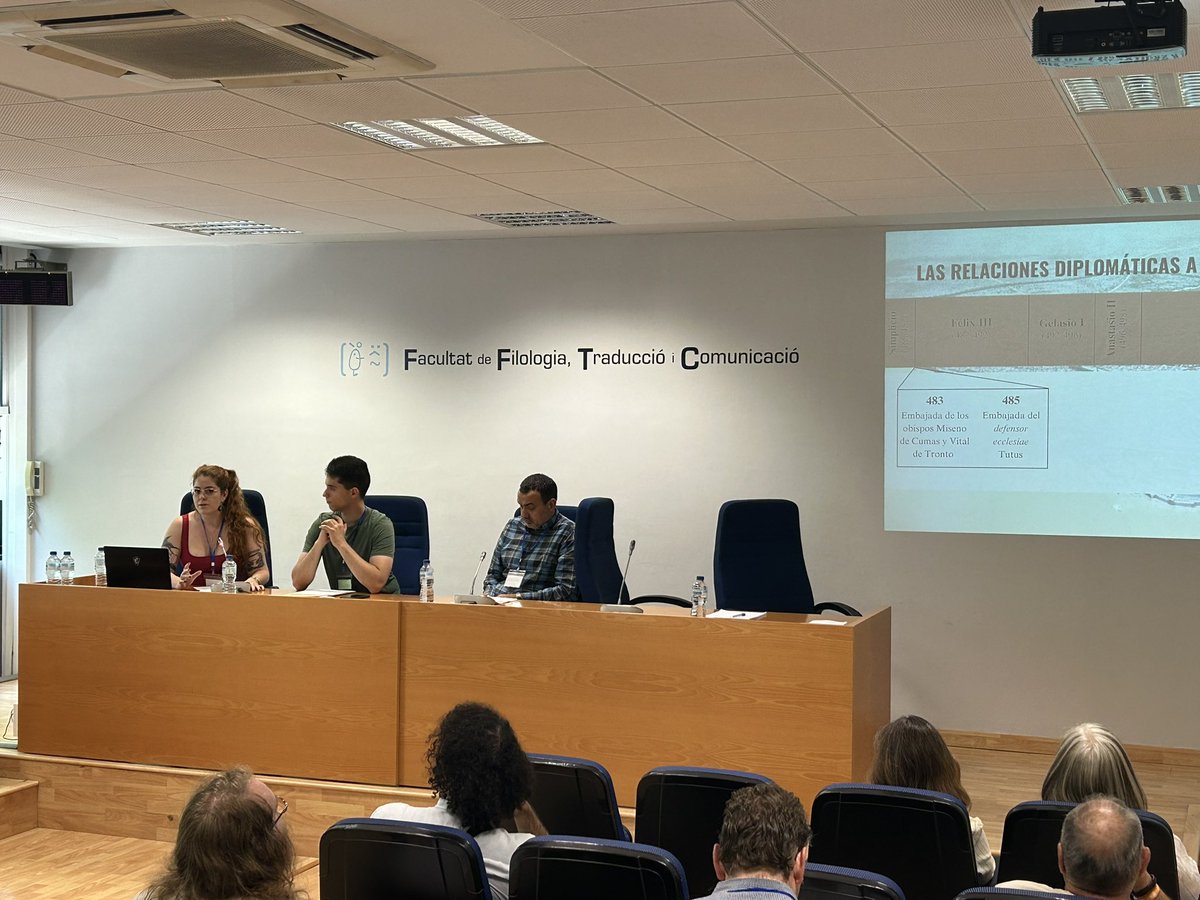 @bizantinistica@🐘.🌍 tweet media