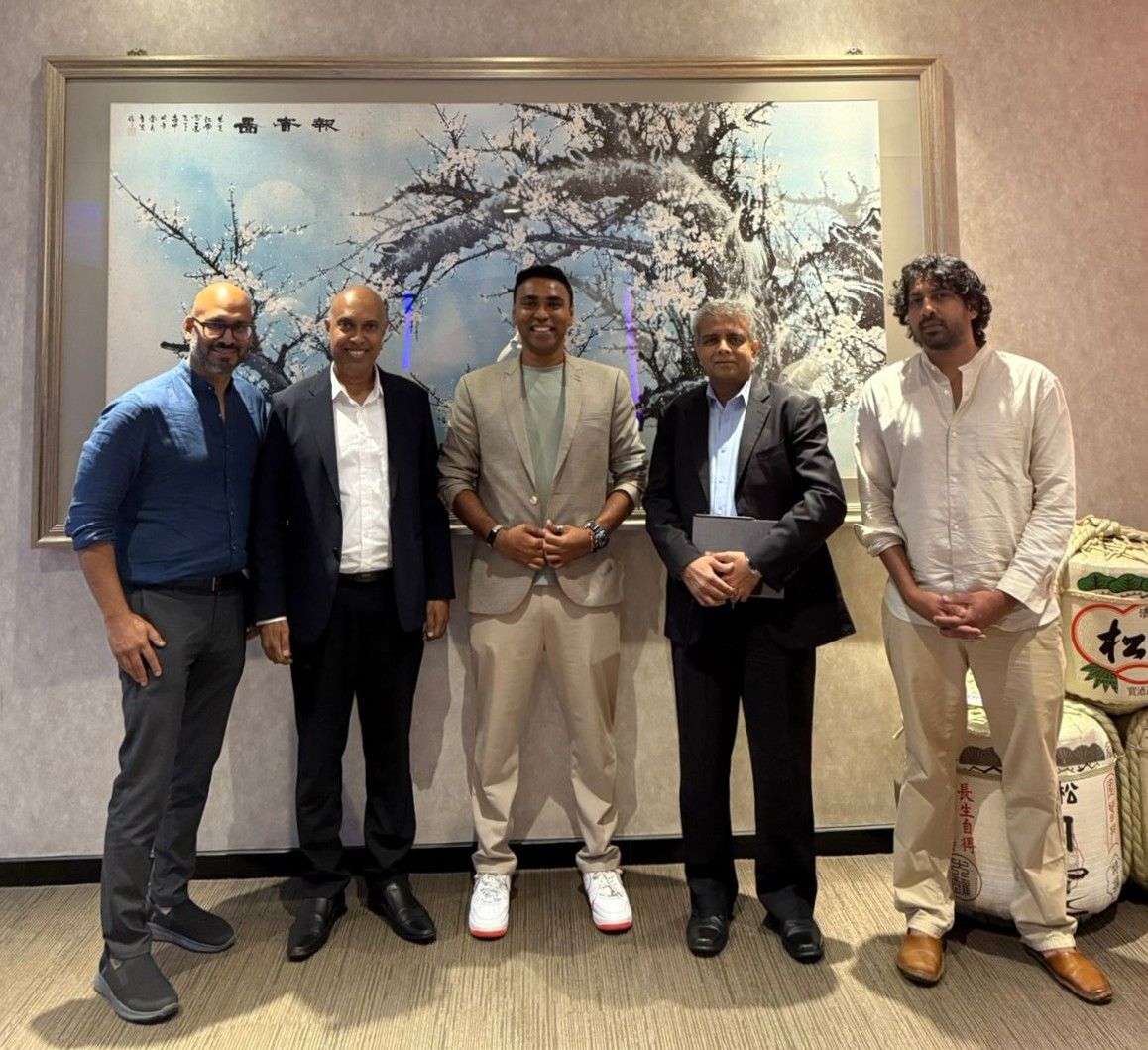 Met Sri Lanka’s digital transformation team under President Anura Dissanayake. Led by Dr. Hans Wijayasuriya, they’re tackling one of the country’s boldest challenges with real operators at the helm. Inspired by the vision, and eager to contribute.