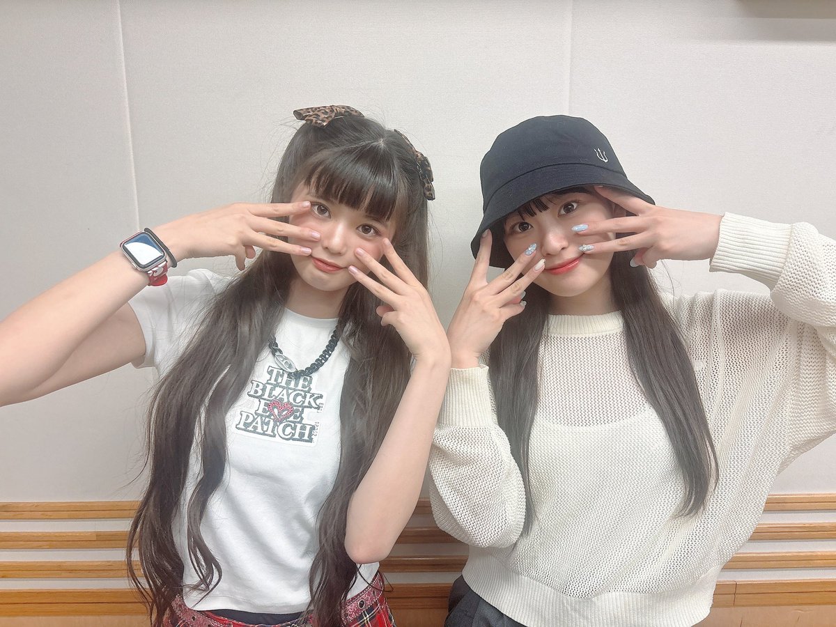 Girls² (@girls2_official) on Twitter photo 【ラジオ】📻
このあと22:40頃~放送!
文化放送「Girls²のがるがるトーク!」
※「矢吹奈子のレコメン!」内でオンエア!
今夜は小田原コンビ!
皆さんお耳にかかってくださいね〜👂🏻
▼radiko
radiko.jp/share/?t=20250…
#Girls2 #ガールズガールズ
#がるがるトーク
<a href="/joqrgirls/">Girls²のがるがるトーク!</a>
<a href="/reco_wednesday/">【公式】矢吹奈子のレコメン!</a> 【ラジオ】📻
このあと22:40頃~放送!
文化放送「Girls²のがるがるトーク!」
※「矢吹奈子のレコメン!」内でオンエア!
今夜は小田原コンビ!
皆さんお耳にかかってくださいね〜👂🏻
▼radiko
radiko.jp/share/?t=20250…
#Girls2 #ガールズガールズ
#がるがるトーク
<a href="/joqrgirls/">Girls²のがるがるトーク!</a>
<a href="/reco_wednesday/">【公式】矢吹奈子のレコメン!</a>