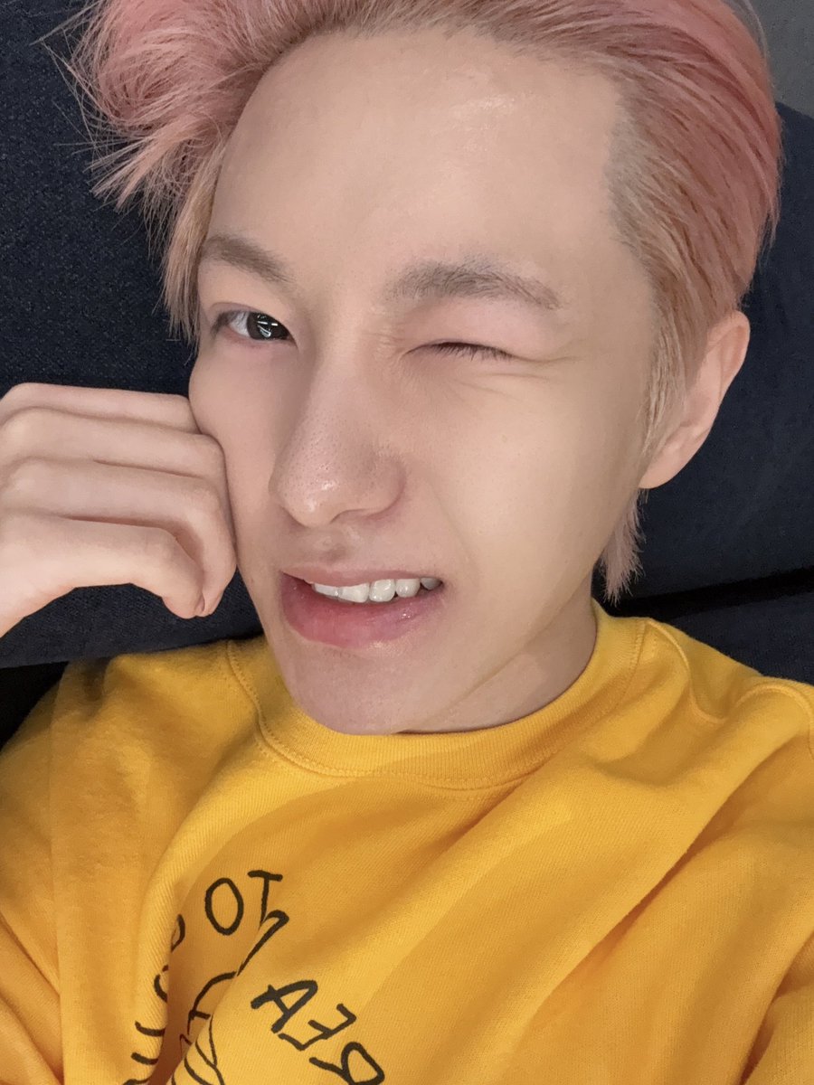 lh72_3's tweet photo. 런쥔 조아 https://t.co/Bc0OSsXnBH