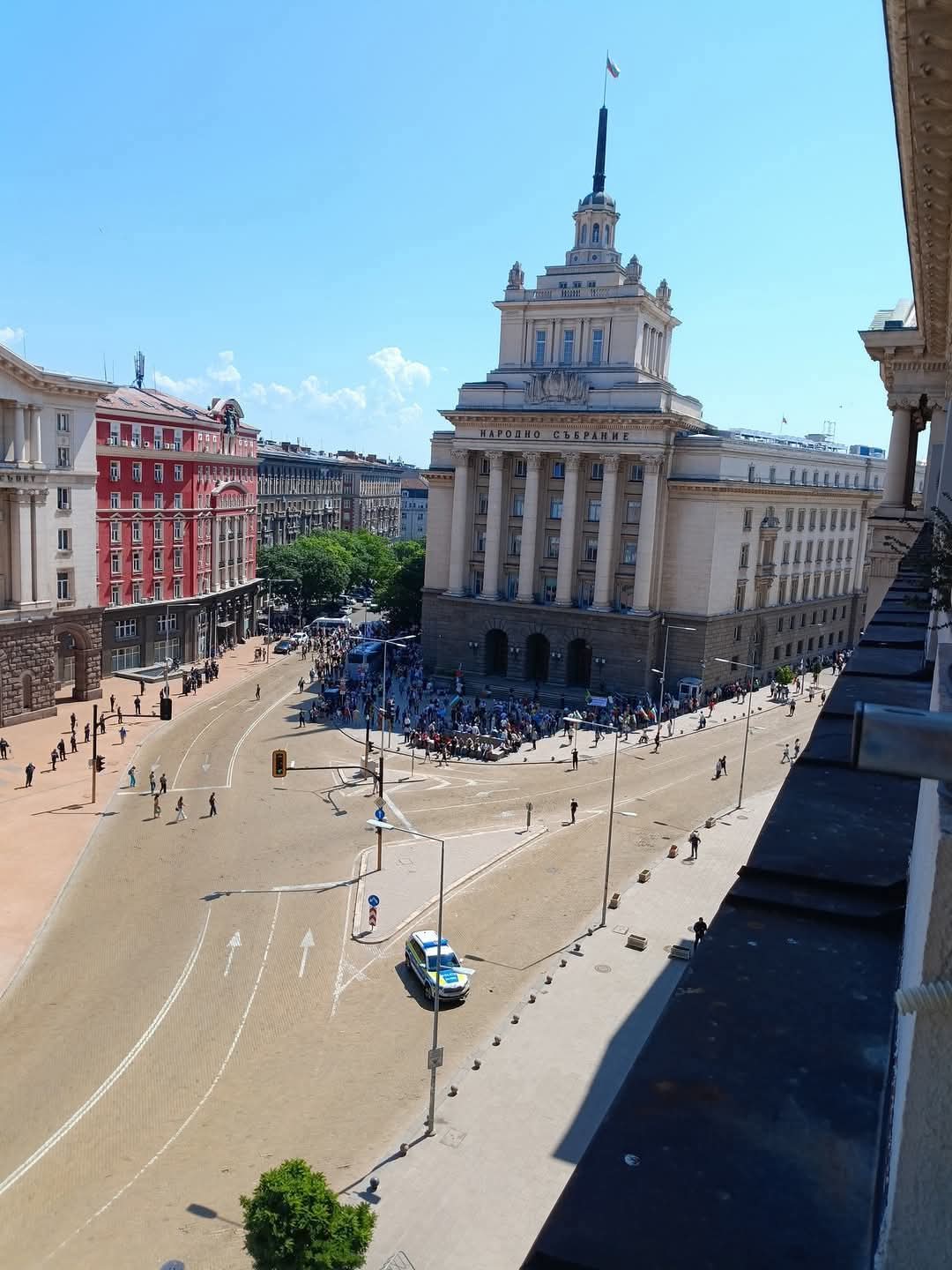 Gsl2eKZWAAASlKb?format=jpg&name=large