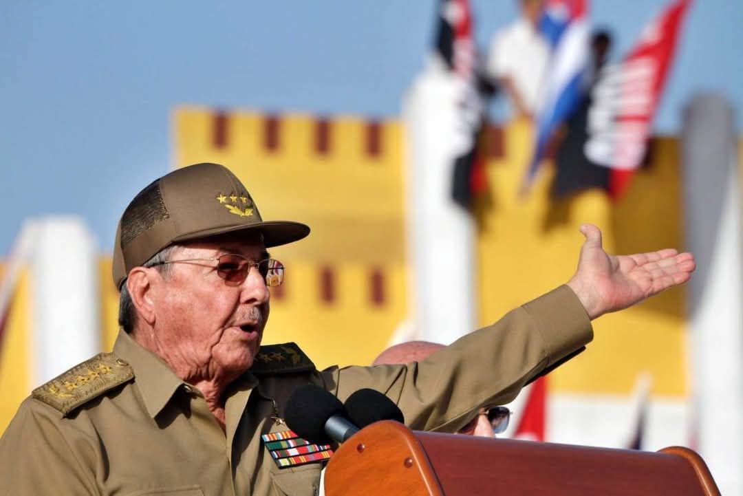 Oficina Política Embajada de Cuba en Italia (@oficpolcubaroma) on Twitter photo “Son muchas batallas simultáneas que requieren cohesionar las fuerzas para mantener la unidad del pueblo, principal arma de la Revolución, y aprovechar las potencialidades de una sociedad socialista como la nuestra.” GE Raúl Castro Ruz, Líder de la Revolución Cubana.
<a href="/MirtaGranda/">Mirta Granda Averhoff</a> “Son muchas batallas simultáneas que requieren cohesionar las fuerzas para mantener la unidad del pueblo, principal arma de la Revolución, y aprovechar las potencialidades de una sociedad socialista como la nuestra.” GE Raúl Castro Ruz, Líder de la Revolución Cubana.
<a href="/MirtaGranda/">Mirta Granda Averhoff</a>