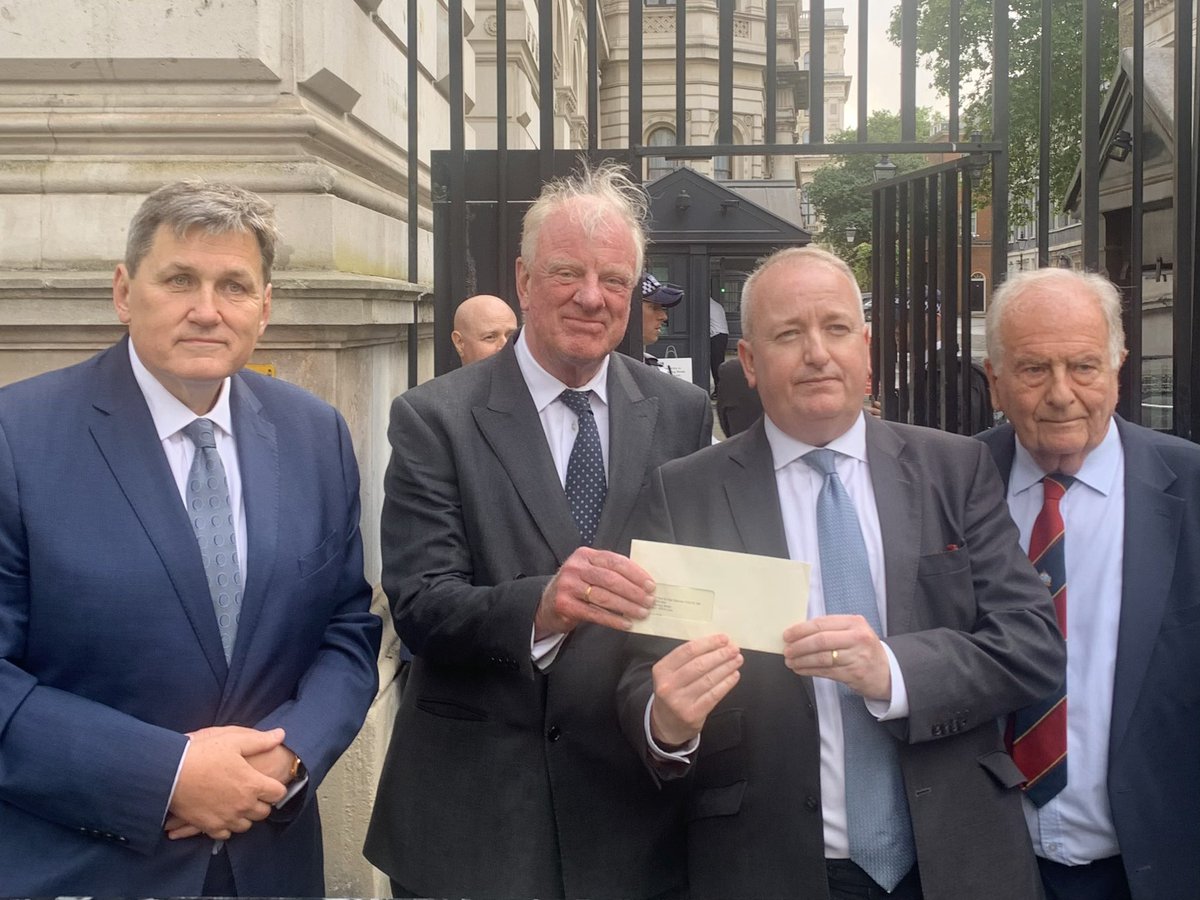 Locked out of Downing Street. The PM’s minders wouldn’t let us deliver a letter to his front door on behalf of the suffering people of Palestine. Recognise their right to their own state now.