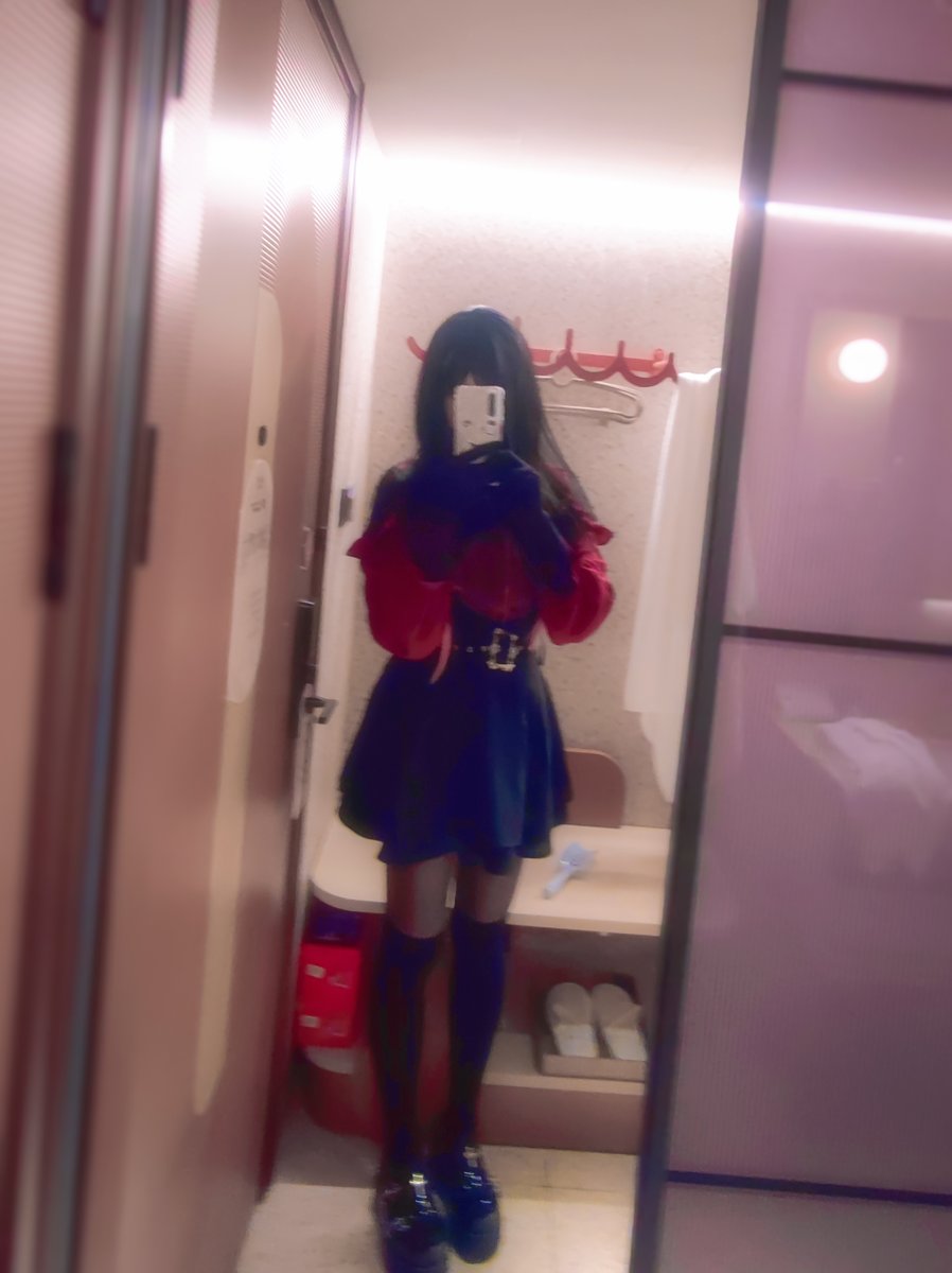 poco_pico0's tweet photo. 你喜欢晚上散步吗 https://t.co/uc3OnVzO0b