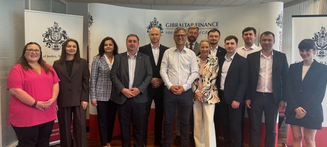 InfoGibraltar (@infogibraltar) on Twitter photo Miembros de la Unidad de Inteligencia Financiera de Moldavia y de la OSCE, de visita en #Gibraltar infogibraltar.com/comunicados/gi… <a href="/NigelMFeetham/">Nigel Feetham KC</a> Miembros de la Unidad de Inteligencia Financiera de Moldavia y de la OSCE, de visita en #Gibraltar infogibraltar.com/comunicados/gi… <a href="/NigelMFeetham/">Nigel Feetham KC</a>