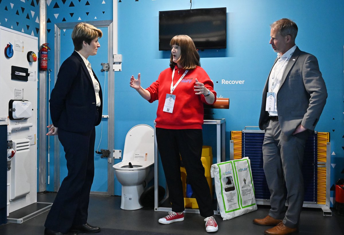CIWEM_BFR's tweet image. Great to speak to @DefraGovUK Minister Emma Hardy MP yesterday at @floodandcoast.
We discussed the value of consolidation, competence and confidence - including training and a specialist register for PFR professionals.
@al_chisholm | @floodmary
Come and find us on stand PF2!
