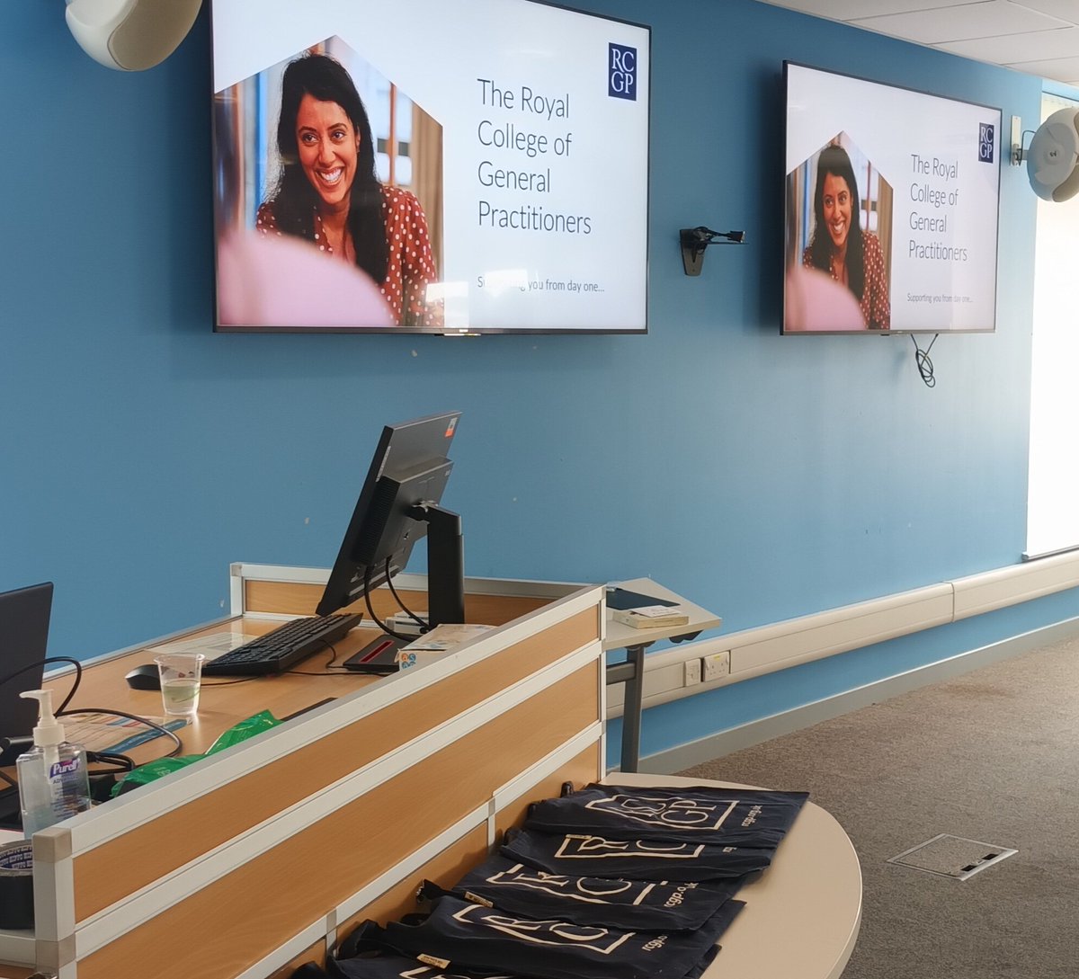 Great to be <a href="/TorbaySDevonNHS/">Torbay and South Devon NHS Foundation Trust</a> Horizon Centre for a lunch and connect for local IMG members <a href="/rcgp/">Royal College of General Practitioners</a> <a href="/rcgpf/">たけし</a>