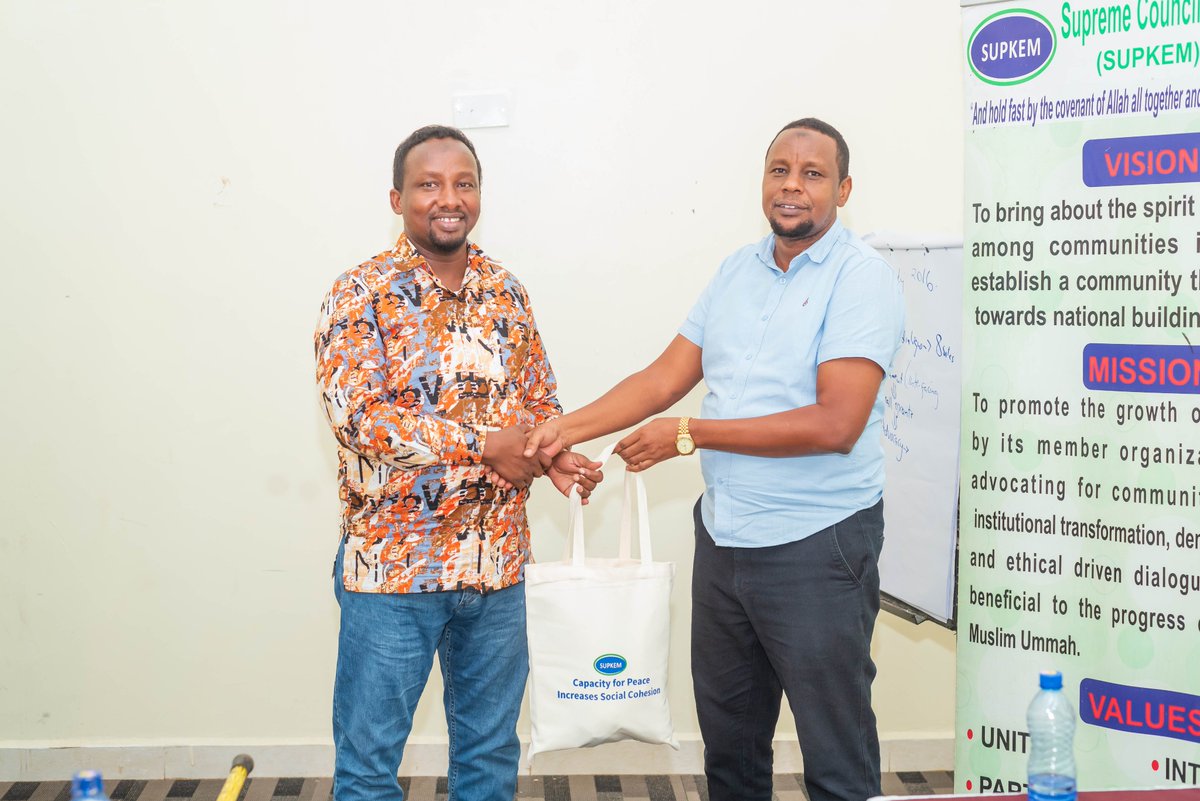 SUPKEMGarissa tweet media