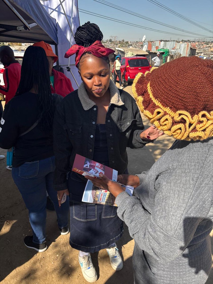 Gautenggamblin's tweet photo. ICYMI: Last Friday, we hosted an outreach program at the Mpumalanga Informal Settlement in Ivory Park with our partners, promoting Responsible Gambling, Responsible Lending, Consumer Rights, and Mental Health Awareness.
#WinnersKnowWhenToStop #youthmonth2025 https://t.co/vrzcJOnU4s