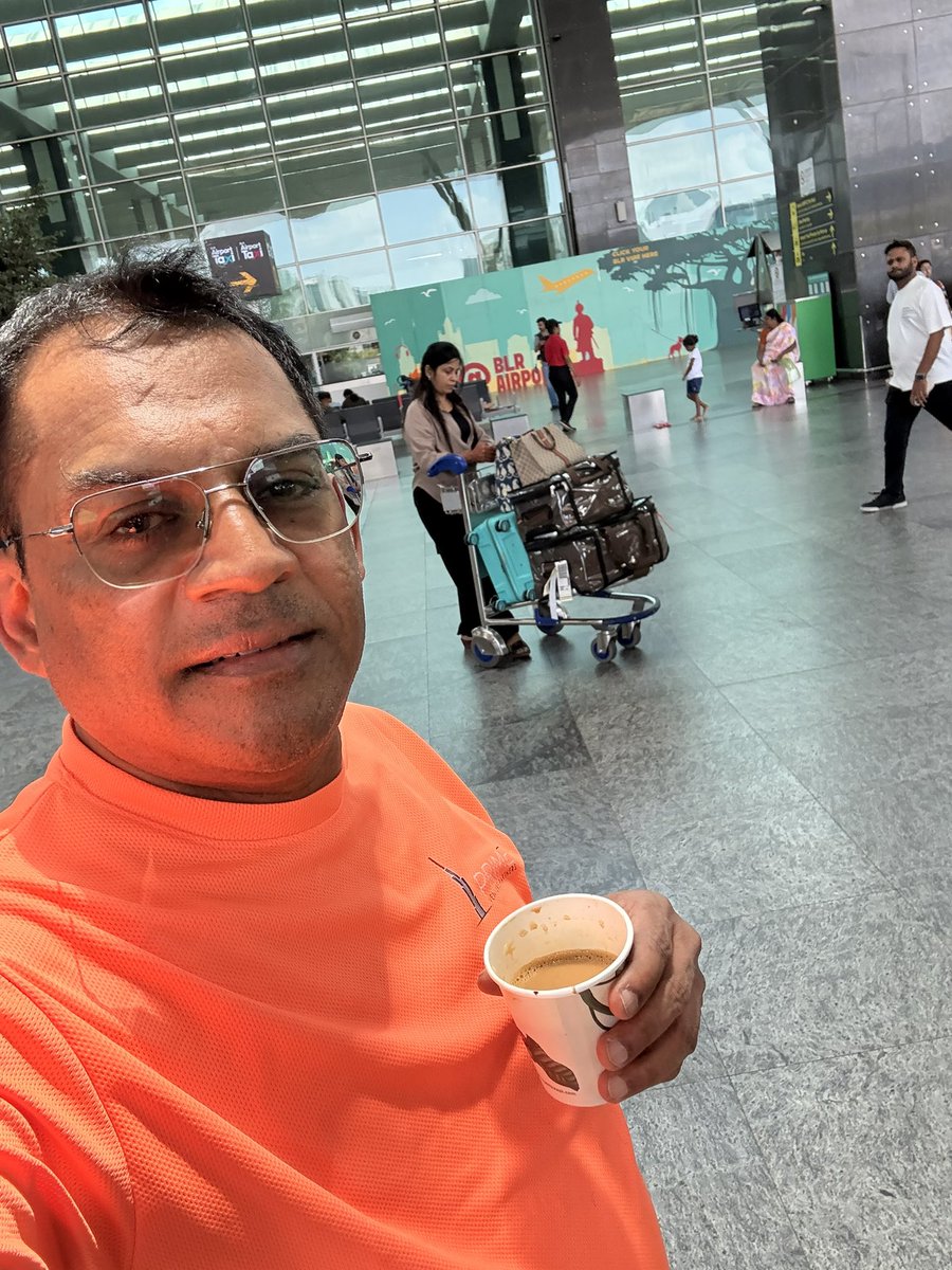 TheSwamy's tweet photo. Landed in @BLRAirport - the home of the @RCBTweets - had a crazy craving for idlies and coffee!!! Can’t find idlies anywhere in BLR airport / that should change! Now enjoying my #kaapi https://t.co/P3OvaYioWf