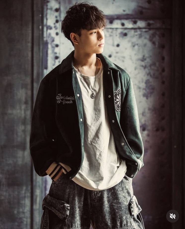 6/4水曜の本日は夏樹が皆様をお待ちしております♡
20時オープンです(^^)v

🔴これからの活躍に期待！🌈