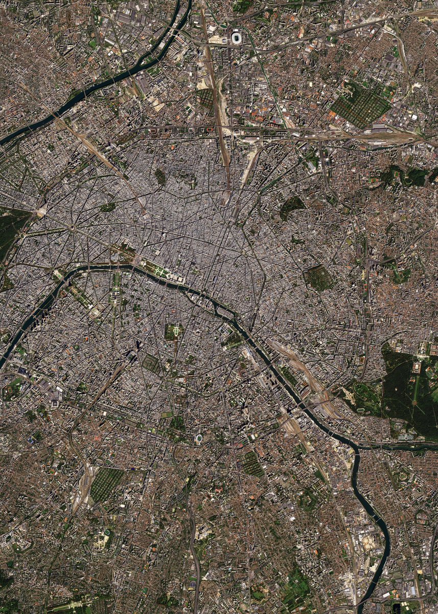 Cloud-free Europe☁️🛰️

A new, cloud-free, very high-resolution dataset of 39 European states is now available via the Copernicus Data Space Ecosystem. 

Thanks to data from Copernicus Contributing Missions, including Pléiades, Pléiades Neo, GEOSAT-2 and Vision-1, you can explore