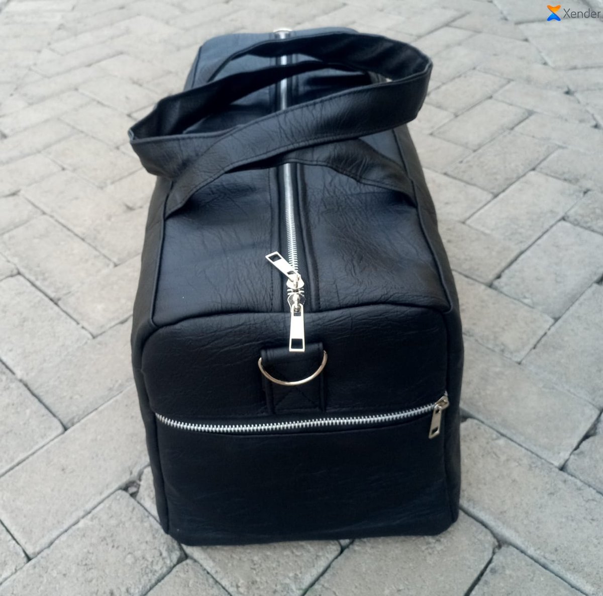 africanamitind's tweet image. Just dropped a fresh batch of bags and they’re serving looks 🔥👜 Whether you&apos;re heading out or dressing up, these bags add that perfect touch to your outfit. Stylish, affordable, and made to turn heads ,don’t wait too long, they’re going fast! #NewDrop #BagGoals #StyleUpdate