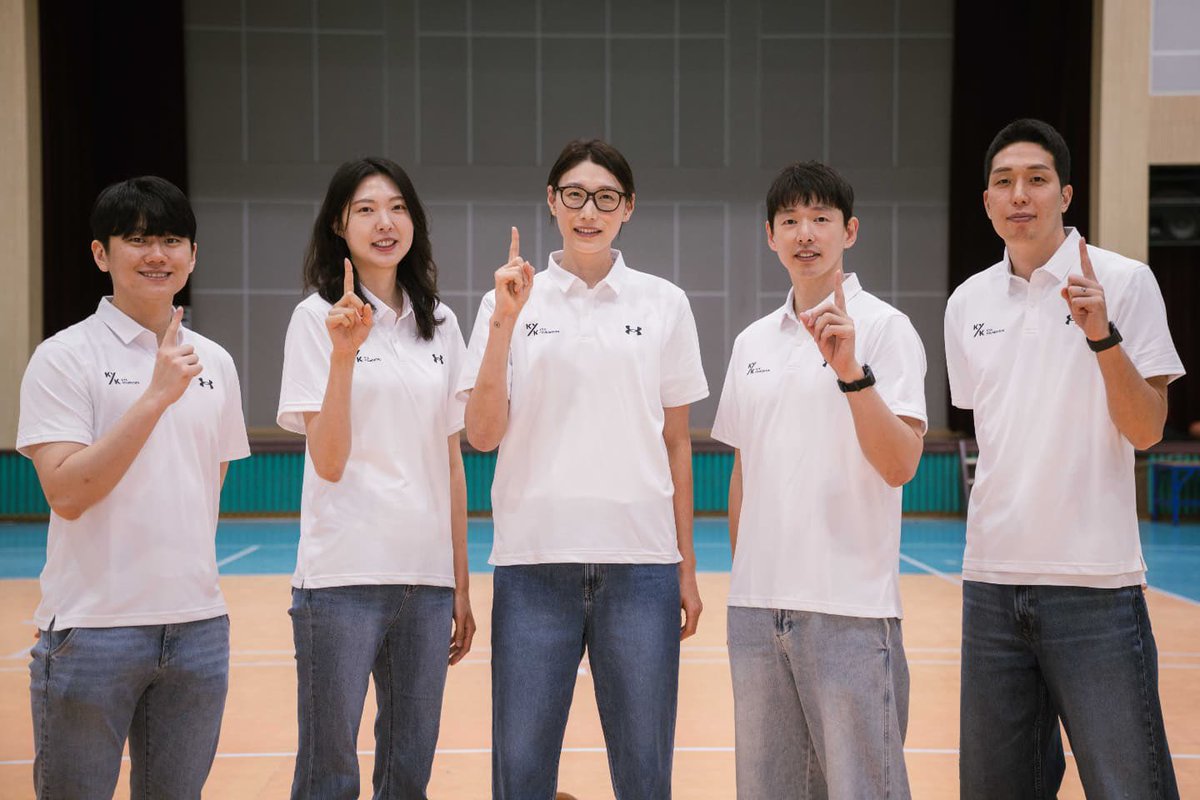 땅콩¹⁰ tweet media