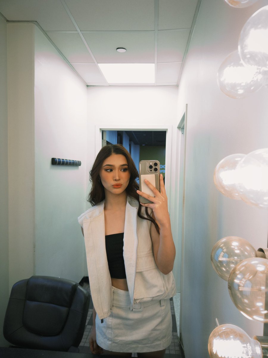 Jhoanna Robles 🦋 tweet media