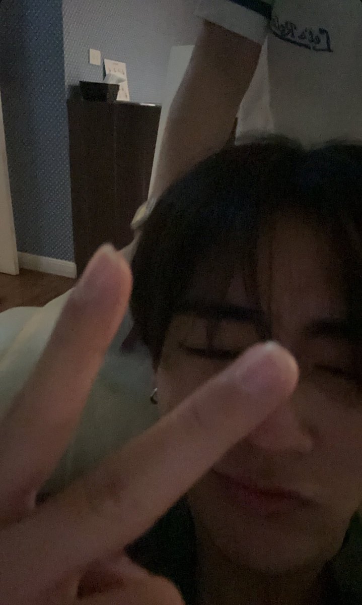 ข้างหลังนั่นใคร