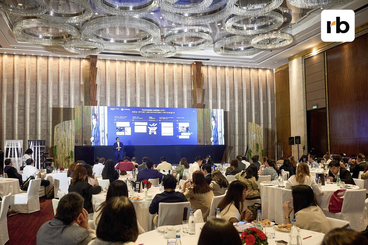 Viber4Business's tweet image. 🤝 With our Platinum partner @Infobip, we joined #RESA in Manila for two days of insights, connections &amp;amp; trendspotting. We showed how businesses can achieve their goals with our solutions &amp;amp; tackled the big question: can personalization and privacy coexist? Thanks @RockbirdMedia!