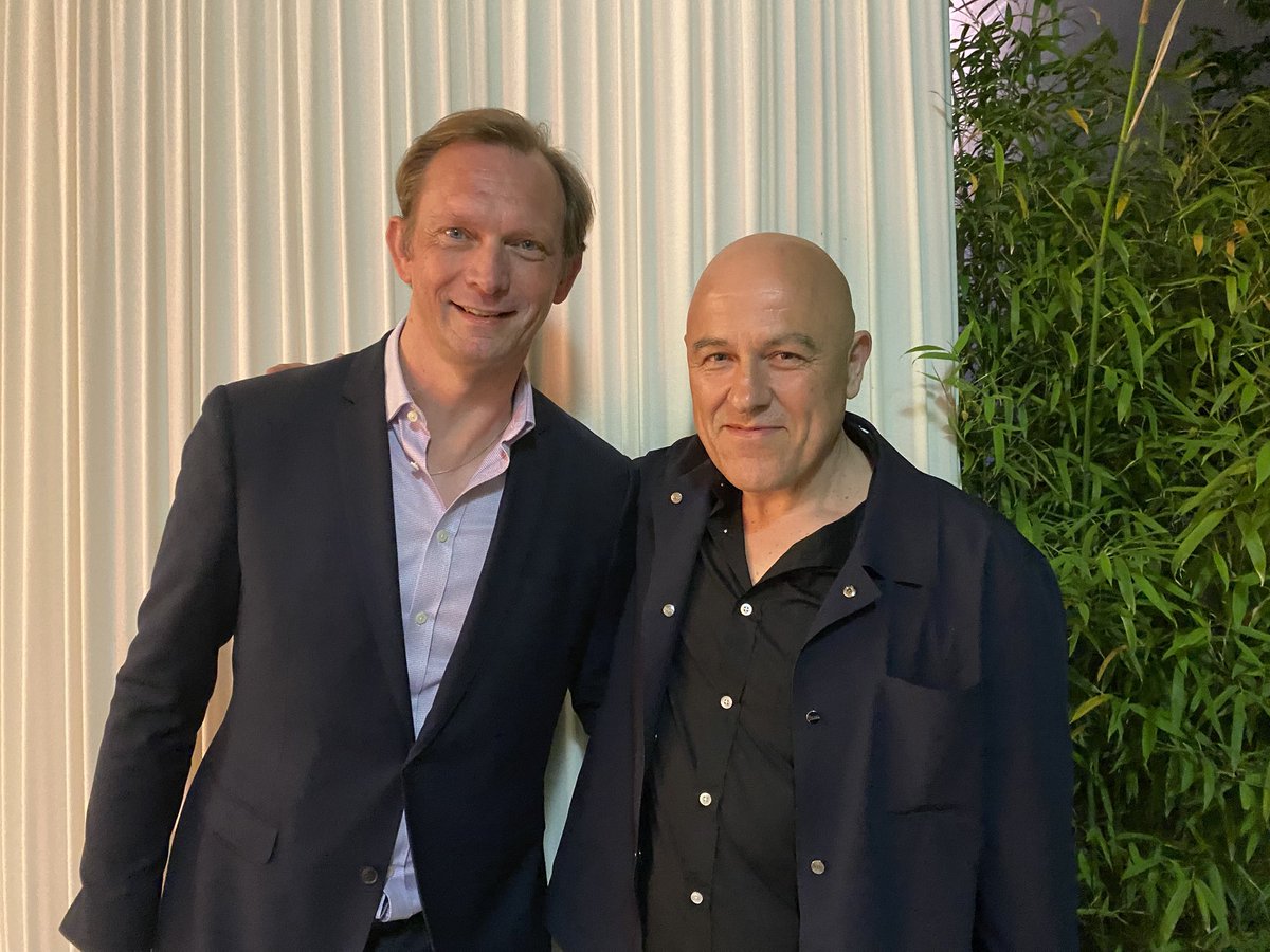 Quand <a href="/atharaud/">Alexandre Tharaud</a> invite ses amis, cela donne un kairos, un moment d’éternité. Dominique A dirait que c’est le signe que nous sommes immortels, mais cela pourra être le sujet d’une future discussion théologique.