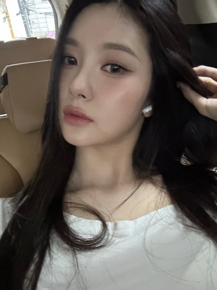 #DAYEON instagram update 250604 on ddayyeonii (1) #Kep1er #케플러 #김다연 ...