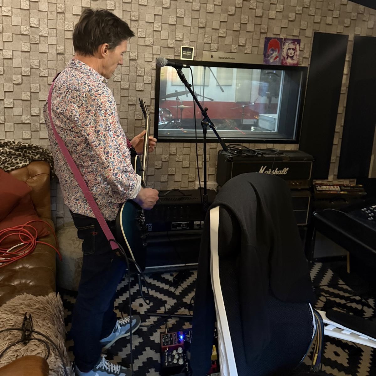 BonaFideStudio (@bonafidestudio) on Twitter photo Are you a #musicartist finding it hard to save for your next #recording? Don’t worry! We’re bringing back our #interestfree plan for 7+ full 8-hour #recordingsessions. Just email us at info@bonafidestudio.co.uk with details about your project and financial situation.
02088839641 Are you a #musicartist finding it hard to save for your next #recording? Don’t worry! We’re bringing back our #interestfree plan for 7+ full 8-hour #recordingsessions. Just email us at info@bonafidestudio.co.uk with details about your project and financial situation.
02088839641