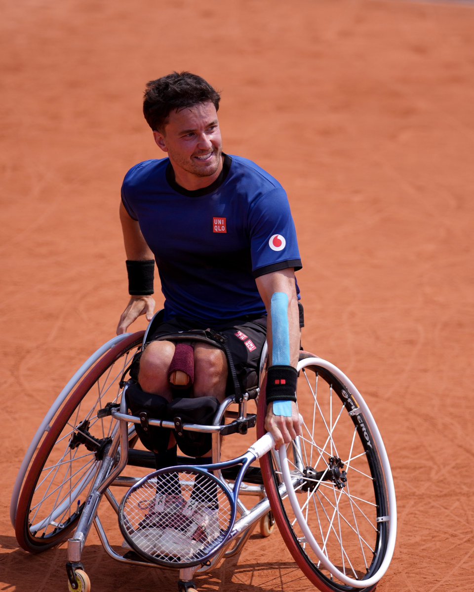 UQAmbassadors's tweet image. A terrific performance Gordon🤜🤛
Allez!!