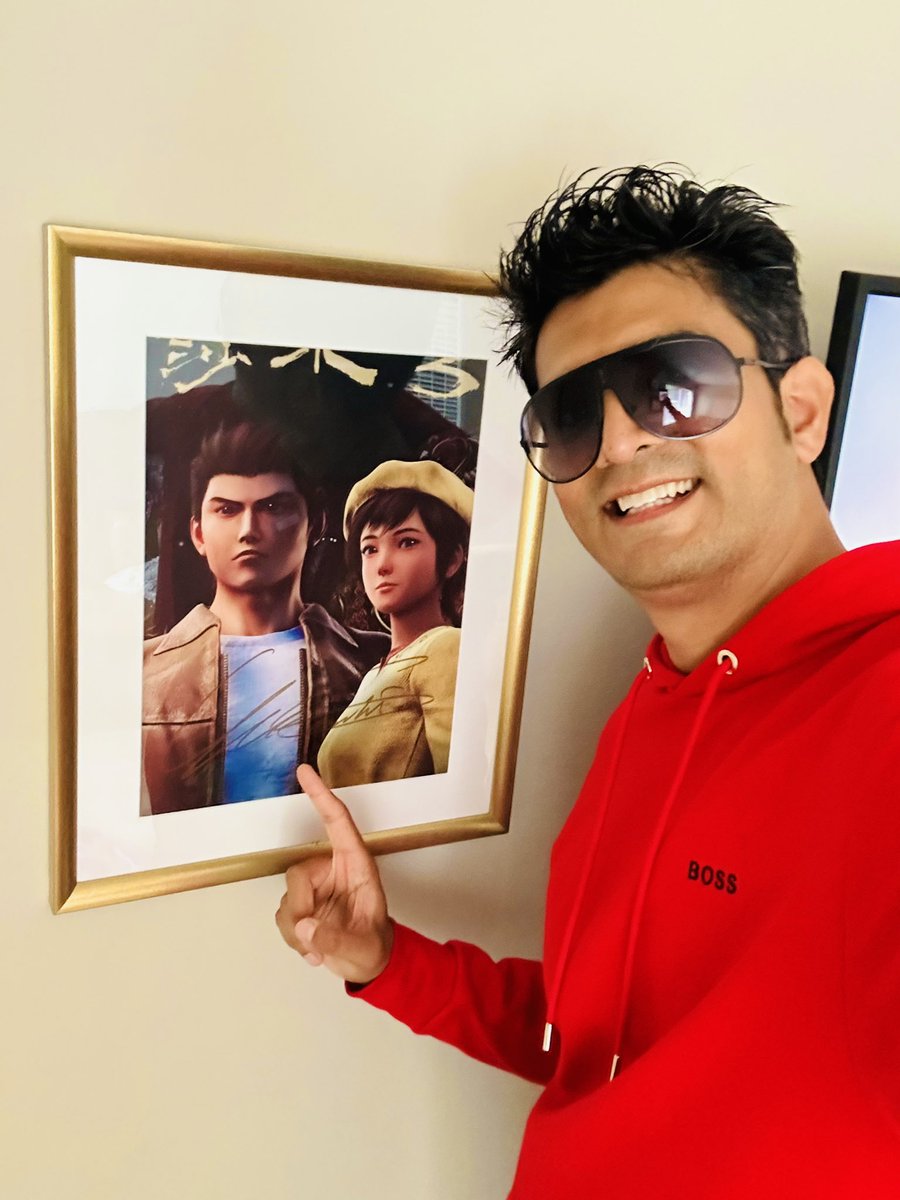 shiiiva's tweet photo. Happy #SHENMUE Day! 🌸🐉
@BAFTAGames WINNER of the most influential video-game of all time! #LetsGetShenmue4

@ININ_Games @iningames_jp PLEASE help make #Shenmue4 a reality #4theFans! Ryo’s epic journey MUST continue…

@yu_suzuki_jp @SEGA @YSNET_Inc @PlayStation @Xbox @Nintendo https://t.co/tewI6YUXJi