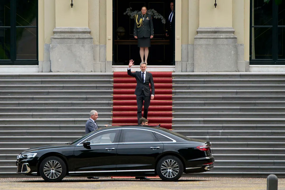 Zoe Schneeweiss (@zschneeweiss) on Twitter photo Netherlands faces months in limbo after government collapses bloomberg.com/news/articles/… via <a href="/dasha_reports/">Dasha Afanasieva</a> <a href="/CHughesMorgan/">Charlotte Hughes-Morgan</a> <a href="/sarahannjacob/">Sarah Jacob</a> Netherlands faces months in limbo after government collapses bloomberg.com/news/articles/… via <a href="/dasha_reports/">Dasha Afanasieva</a> <a href="/CHughesMorgan/">Charlotte Hughes-Morgan</a> <a href="/sarahannjacob/">Sarah Jacob</a>