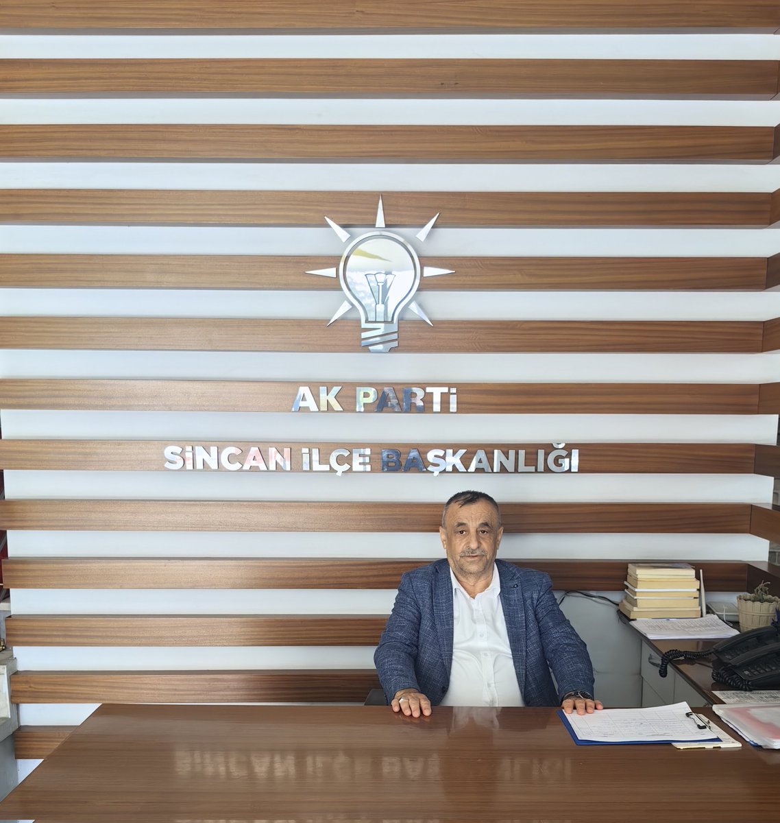 AK Parti Sincan (@sincanakparti) on Twitter photo •İlçe Binamızda Nöbetlerimiz Devam Ediyor.
•Yönetim Kurulu Üyemiz Salih Keklik Nöbette
•Çay İçmeye Bekliyoruz
☎ : (0312) 268 95
⏰️ : 09:00/18:00
<a href="/vahidenurbakir/">Av. Vahide Nur Bakır</a> •İlçe Binamızda Nöbetlerimiz Devam Ediyor.
•Yönetim Kurulu Üyemiz Salih Keklik Nöbette
•Çay İçmeye Bekliyoruz
☎ : (0312) 268 95
⏰️ : 09:00/18:00
<a href="/vahidenurbakir/">Av. Vahide Nur Bakır</a>