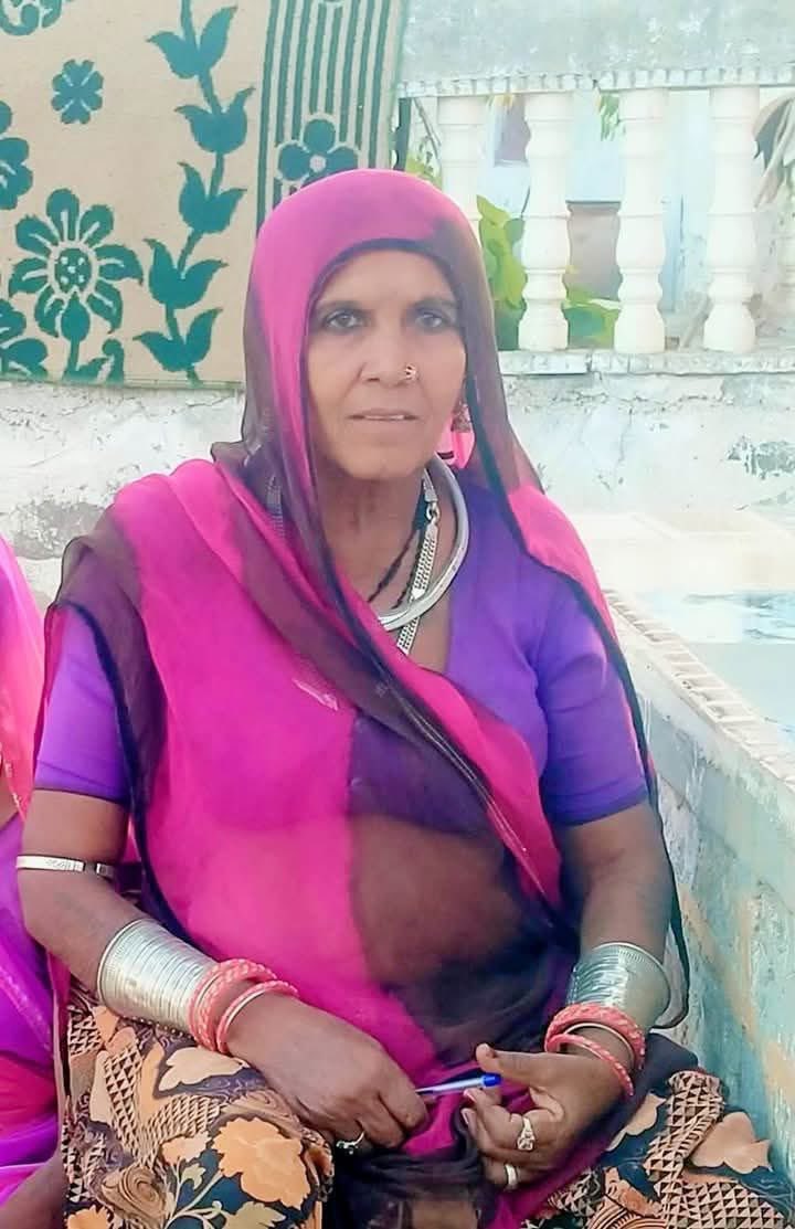 वरिष्ठ कांग्रेस नेता और  सदस्य  प्रदेश  कांग्रेस  कमेटी  श्री मोडाराम जी राणा लाखावास (रानीवाड़ा) के माताजी व ग्राम पंचायत तावीदर सरपंच श्रीमती झमका देवी राणा के आकस्मिक निधन का  अत्यंत दुःखद समाचार मिला  
मेरी संवेदनाएं परिजनों के साथ हैं।

ईश्वर से प्रार्थना है कि दिवंगत आत्मा
