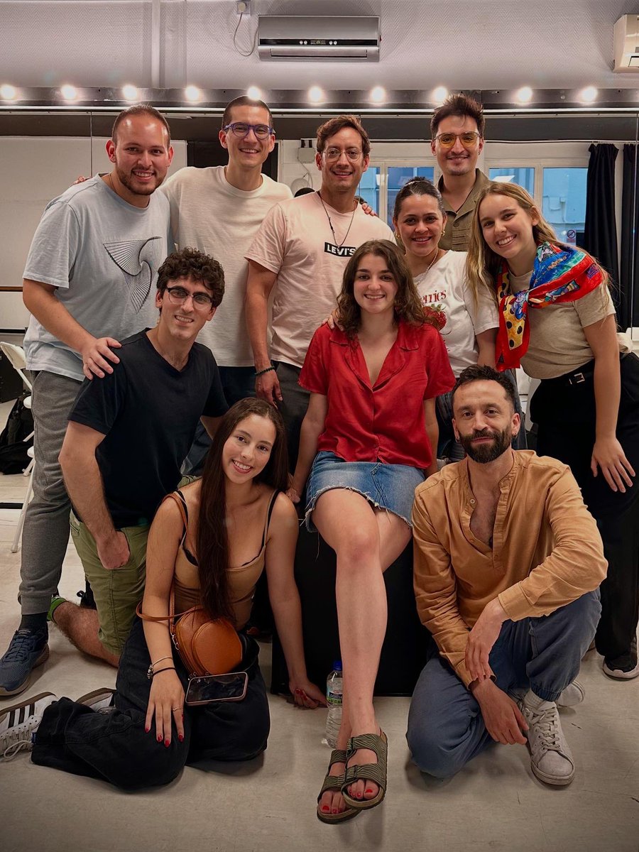 Con ustedes el gran elenco de “Taller de Migrantes” nuestro nuevo musical que estrena en Madrid este Julio 2025! <a href="/TransMigrARTS/">TransMigrARTS</a>