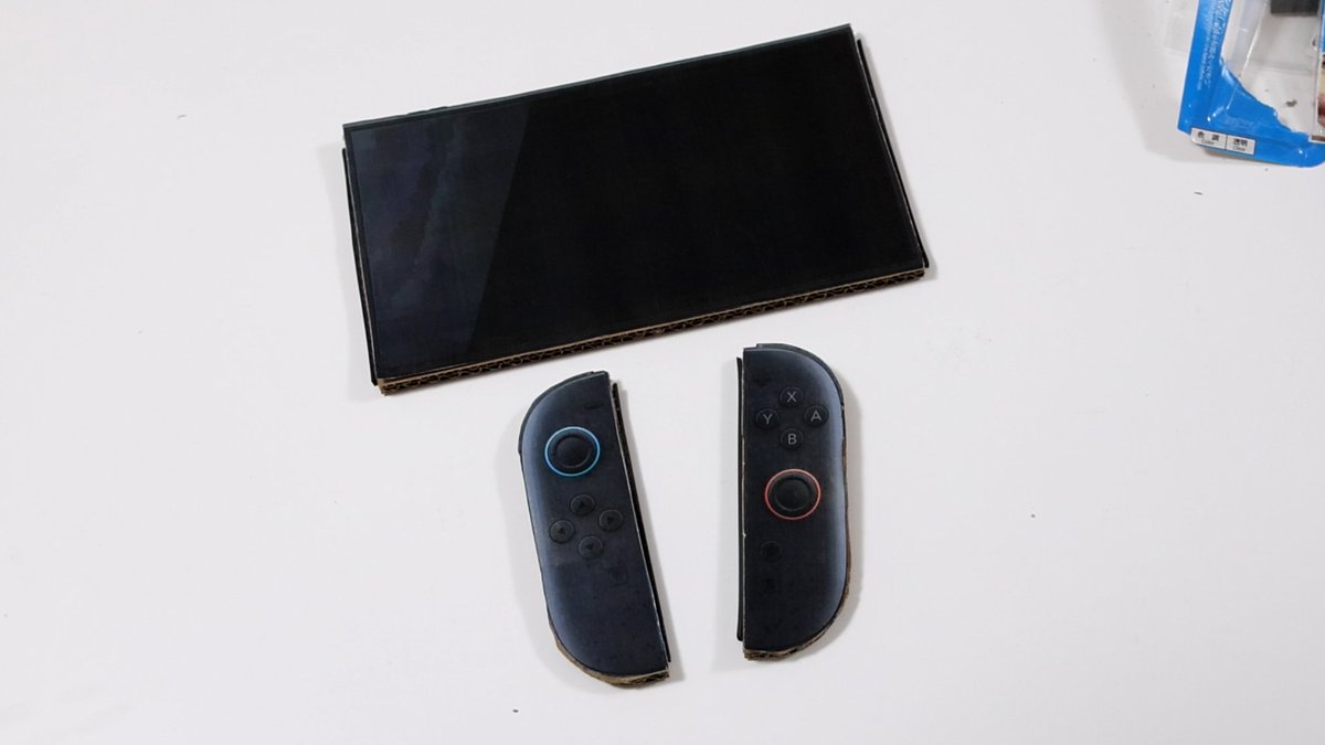 １日早くswitch2手に入れました。
まじででかい！