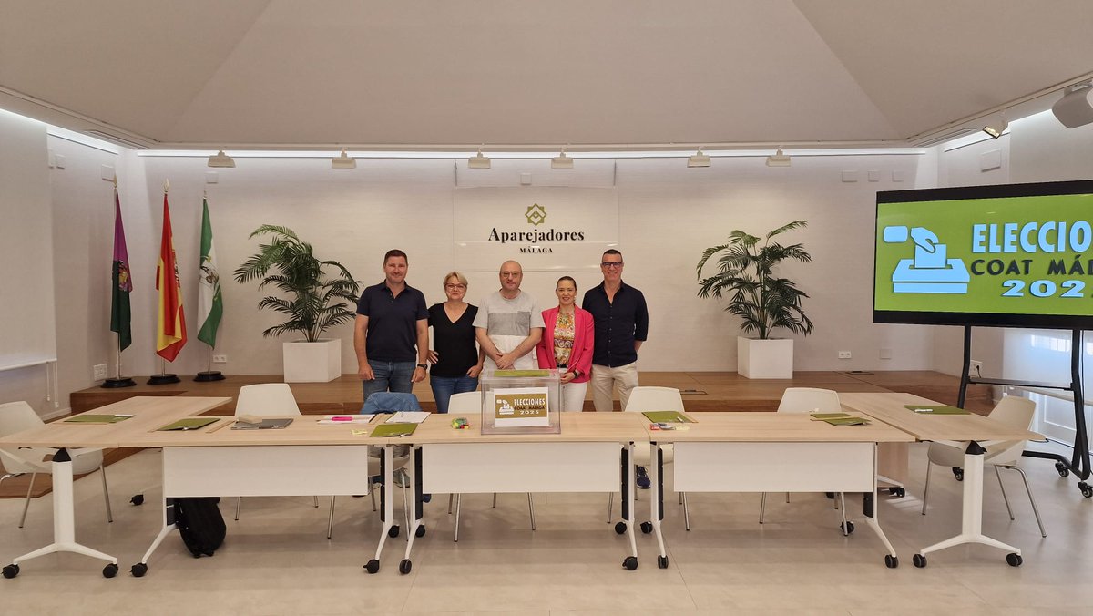 🗳️Inaugurada la jornada electoral del COAT-Málaga con la constitución de la mesa electoral, que la forman cinco compañeros y compañeras elegidos por sorteo. Os espera un largo día hasta el cierre de la jornada a las 20:00h, muchas gracias por vuestra colaboración.