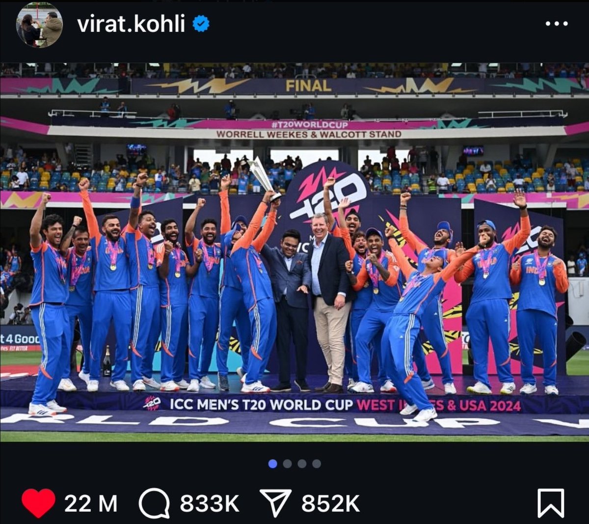 Ye Teri Mummy Ne Post Kar diya tha Kohli ke Phone Se mDrchodd..