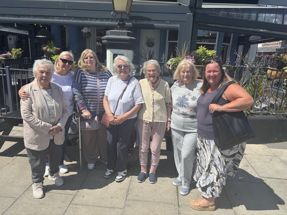 MolyneuxLabour (@molyneuxlabour) on Twitter photo Some of our residents couldn’t make the trip organised by the local pensioner’s group. We made sure they didn’t miss out.
😎We took them to the beautiful gardens in Hesketh Park then to the Bold Hotel in Southport for a first class lunch.
<a href="/Sefton_Labour/">Sefton Labour Group</a> Some of our residents couldn’t make the trip organised by the local pensioner’s group. We made sure they didn’t miss out.
😎We took them to the beautiful gardens in Hesketh Park then to the Bold Hotel in Southport for a first class lunch.
<a href="/Sefton_Labour/">Sefton Labour Group</a>