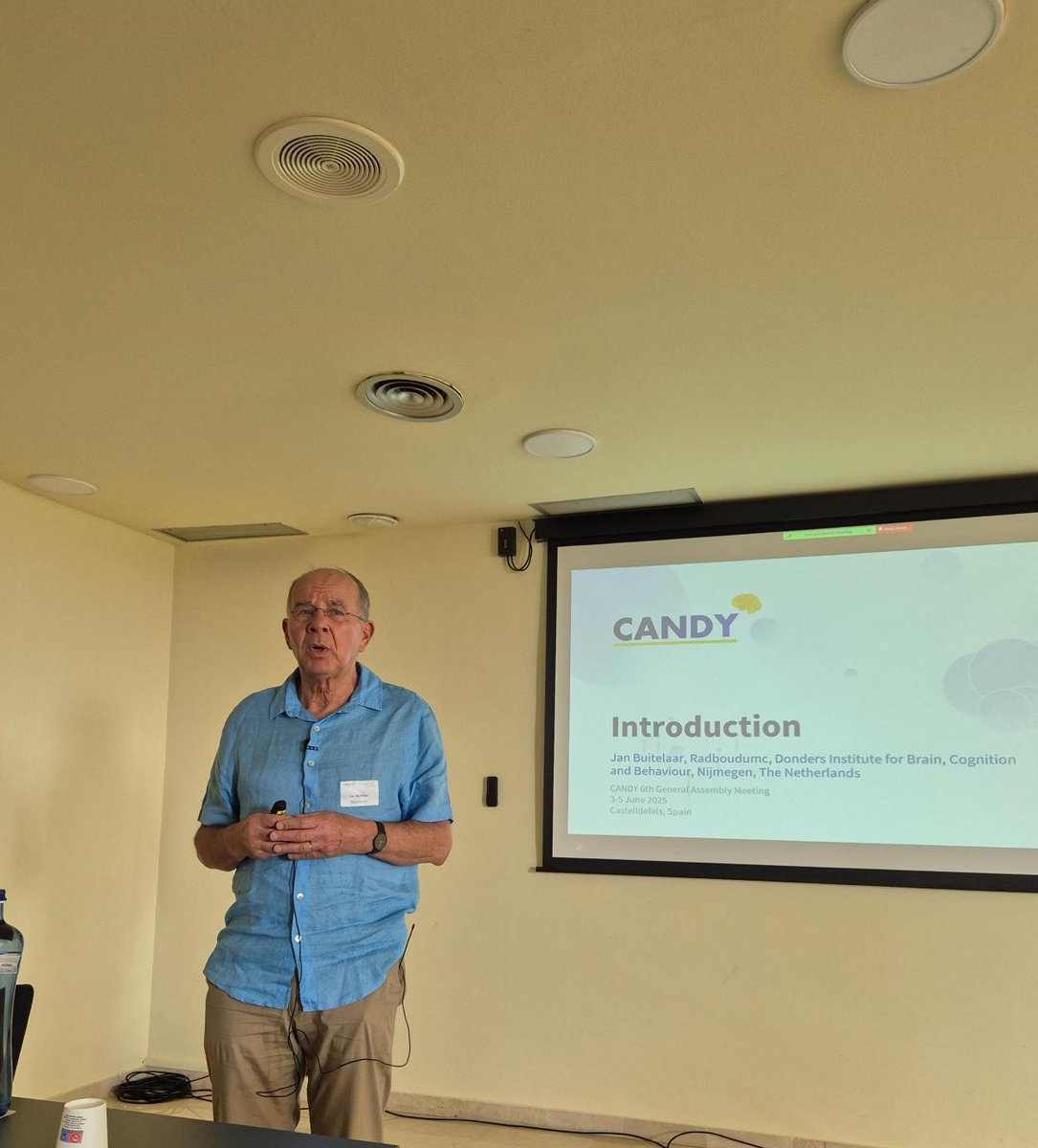 candy_h2020's tweet image. Our final General Assembly Meeting has officially kicked-off 🙌 #CANDY_GA2025
Coordinator Prof. Jan Buitelaar opened the meeting with a warm welcome & reflections on our shared journey to better understand co-occurring #NDCs 🧠
Let the final steps of this collaboration begin 🇪🇺