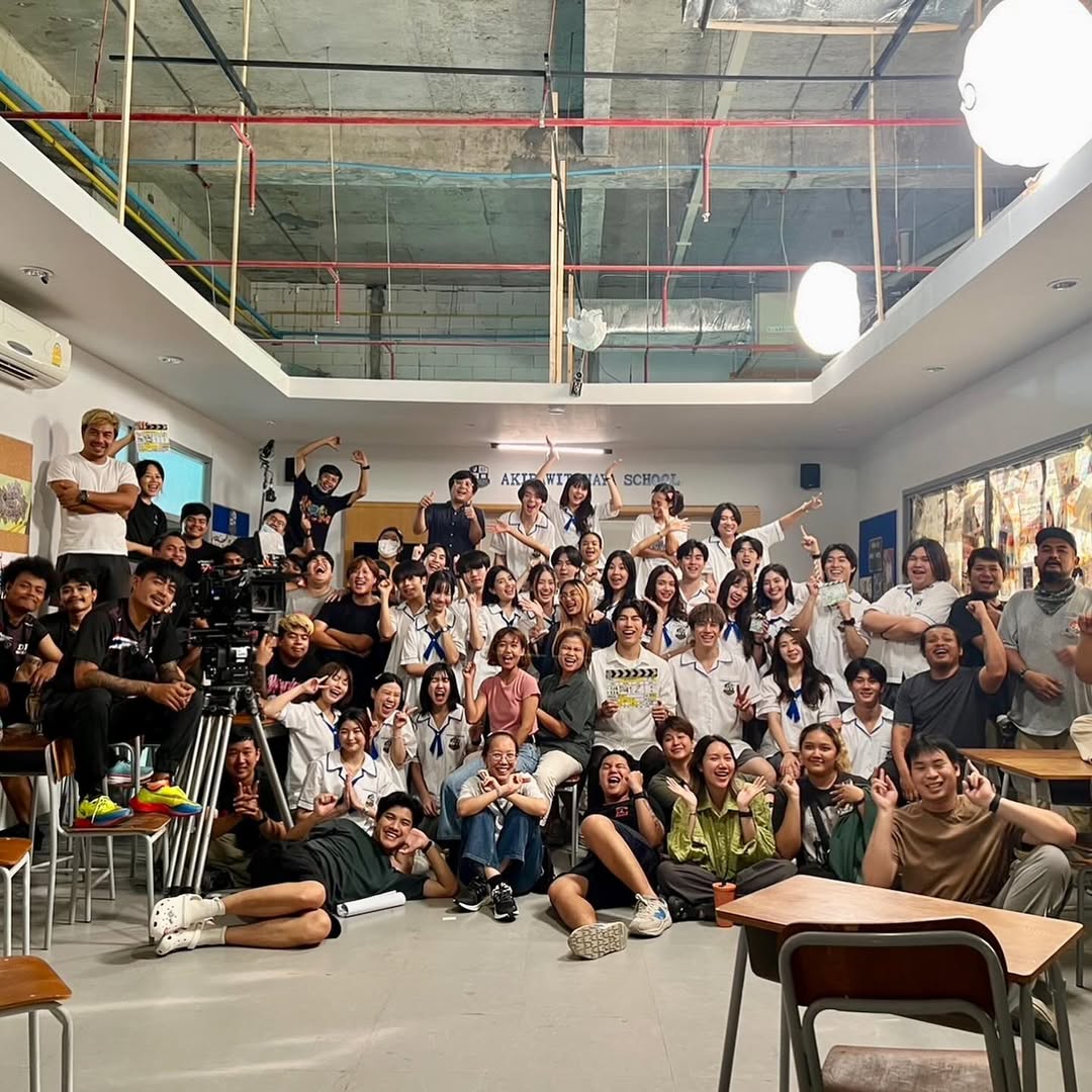 More pics from the director!

⏳️4 days til we meet Hongtae and Copter in person at Homeroom Special Class!

Tickets available now:
🎟bit.ly/4mc4AcM

#HOMEROOM29ตัวประกัน
#พร้อมมาร์ค #PromMark
#prompayy #MSIWAT