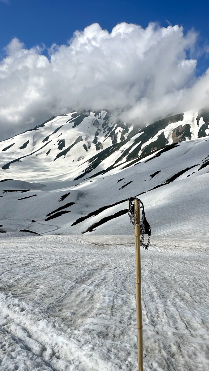 一の越〜室堂間は、
チェーンスパイクを落としても帰れます。