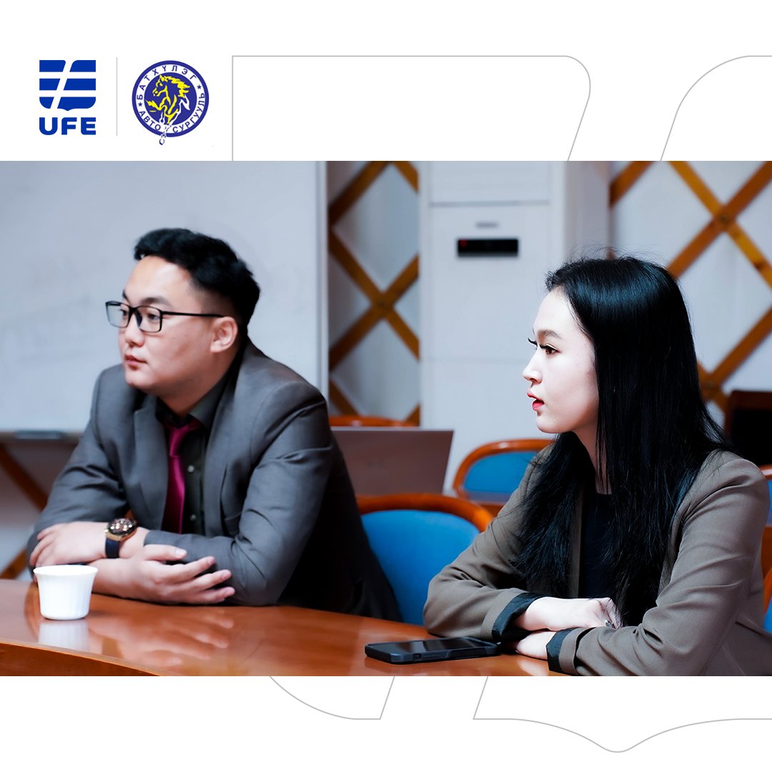 СЭЗИС болон “Батхүлэг авто сургууль” хамтын ажиллагааны санамж бичиг байгууллаа

Санхүү, эдийн засгийн их сургууль (СЭЗИС) болон “Амар Инвест” ХХК-ийн Батхүлэг авто сургууль харилцан ашигтай хамтын ажиллагааны санамж бичигт гарын үсэг зурлаа.